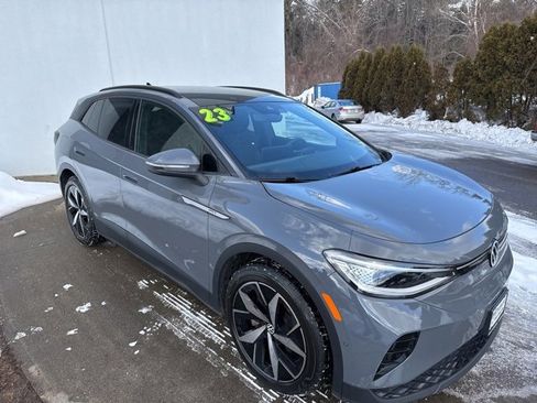 Used 2023 Volkswagen ID.4 Pro S image 1