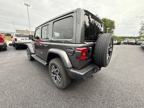 New 2027 Jeep Wrangler Unlimited Sahara AWD/4WD image 3