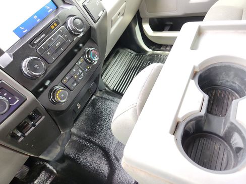 Used 2022 Ford F250 XL w/ STX Appearance Package image 20