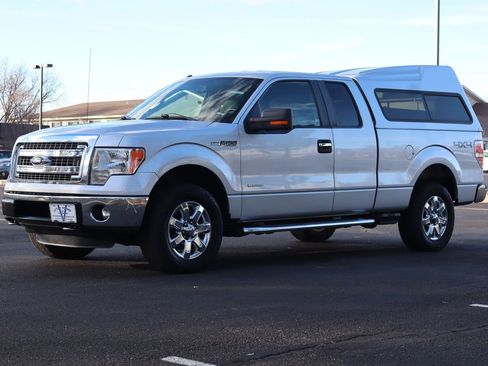 Used 2013 Ford F150 XLT w/ XLT Chrome Pkg image 13