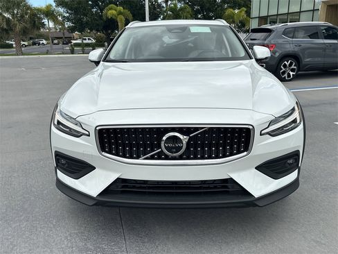 New 2026 Volvo V60 B5 Cross Country Plus w/ Protection Package Premier image 3