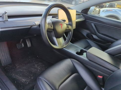 Used 2018 Tesla Model 3 Long Range image 7
