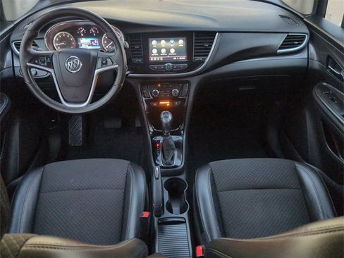 Certified 2022 Buick Encore Preferred image 19