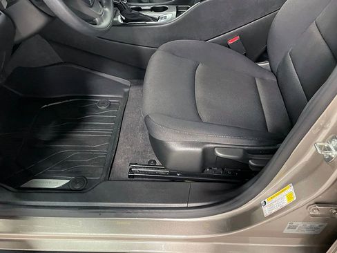 Used 2024 Chevrolet Malibu LS image 20