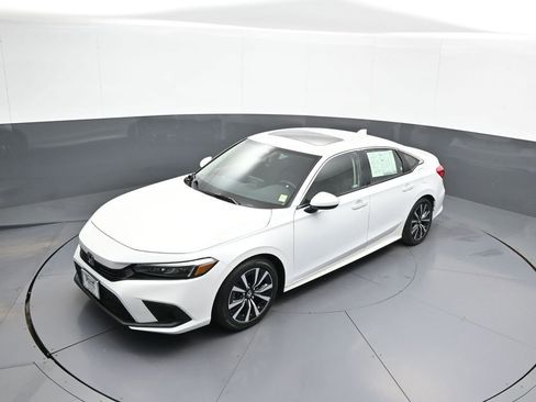 Used 2024 Honda Civic EX image 34