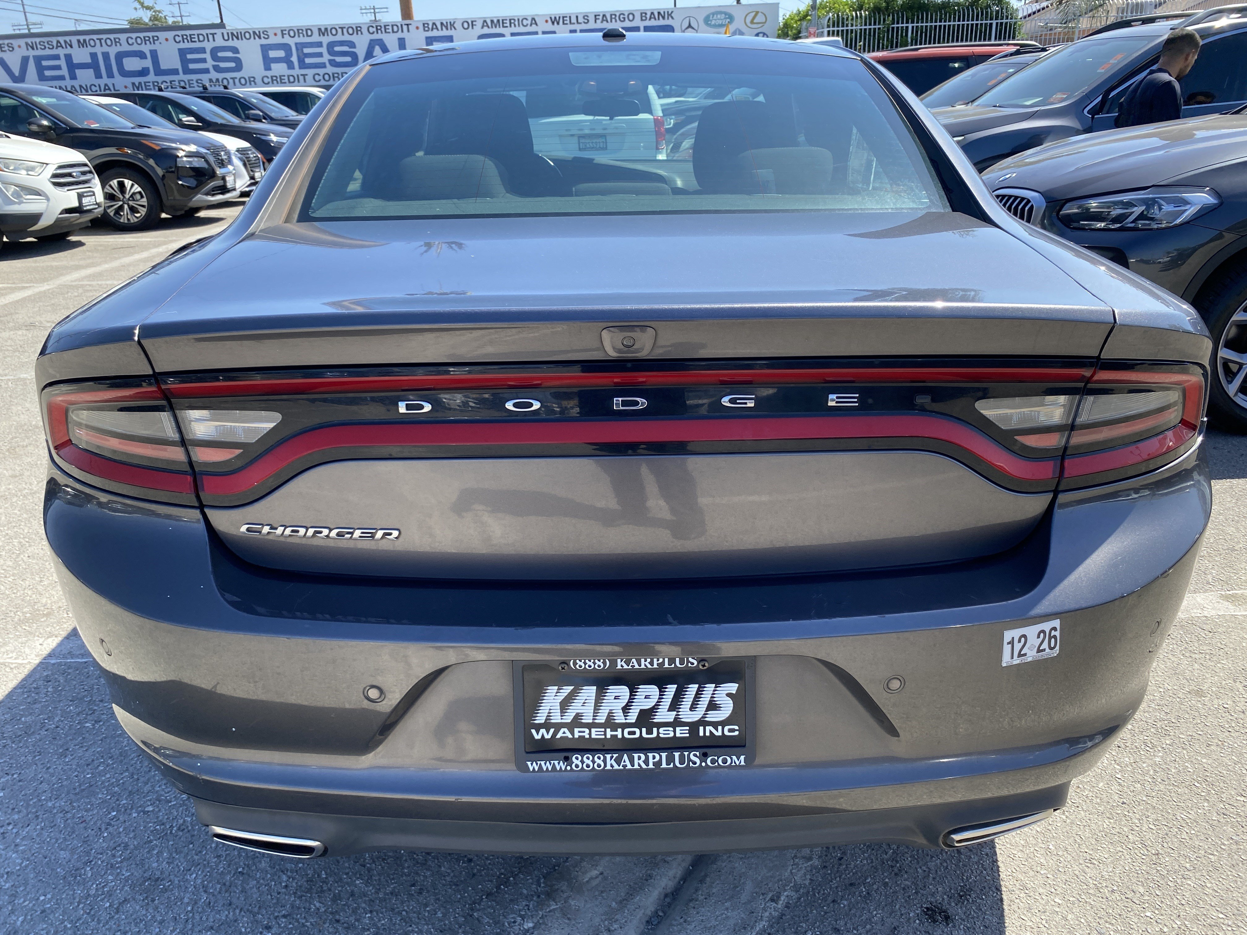 Used 2022 Dodge Charger SXT RWD image 9