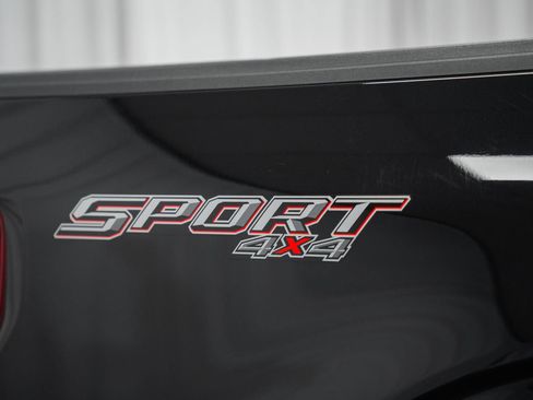 Certified 2023 Ford F150 Lariat w/ Equipment Group 502A High image 27