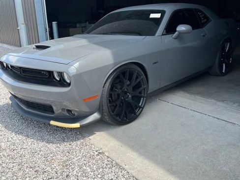 Used 2019 Dodge Challenger R/T w/ Blacktop Package RWD image 1