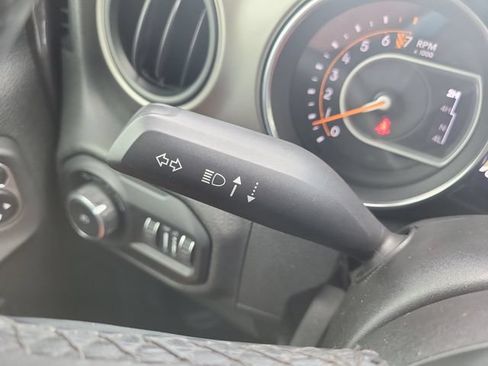 Used 2020 Jeep Wrangler Unlimited Sport AWD/4WD image 30