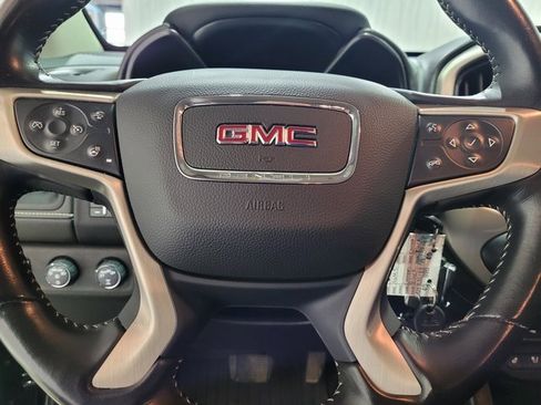 Used 2022 GMC Canyon Denali image 41