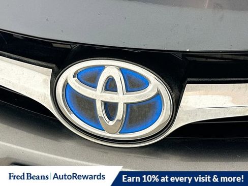 Used 2016 Toyota Camry LE FWD image 24