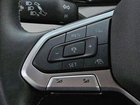 Used 2025 Volkswagen Taos S image 13