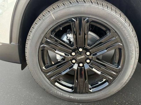 New 2026 GMC Acadia Elevation w/ Black Edition FWD image 10