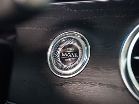 Used 2022 Mercedes-Benz E 53 AMG 4MATIC Sedan image 30