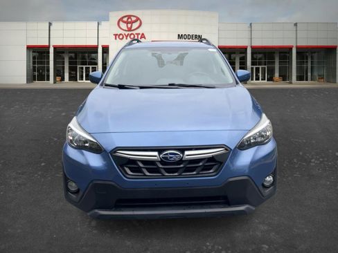 Used 2021 Subaru Crosstrek 2.0i Premium w/ Moonroof Package AWD/4WD image 2