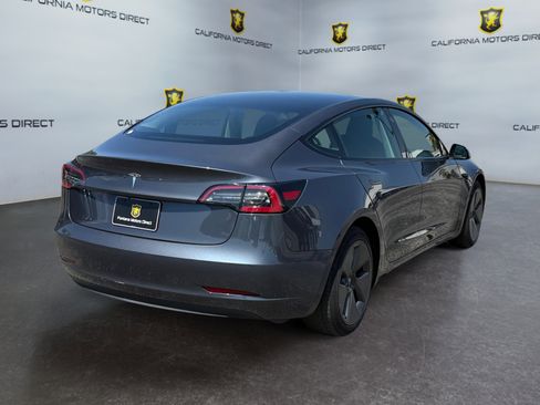Used 2023 Tesla Model 3 Standard Range RWD image 5