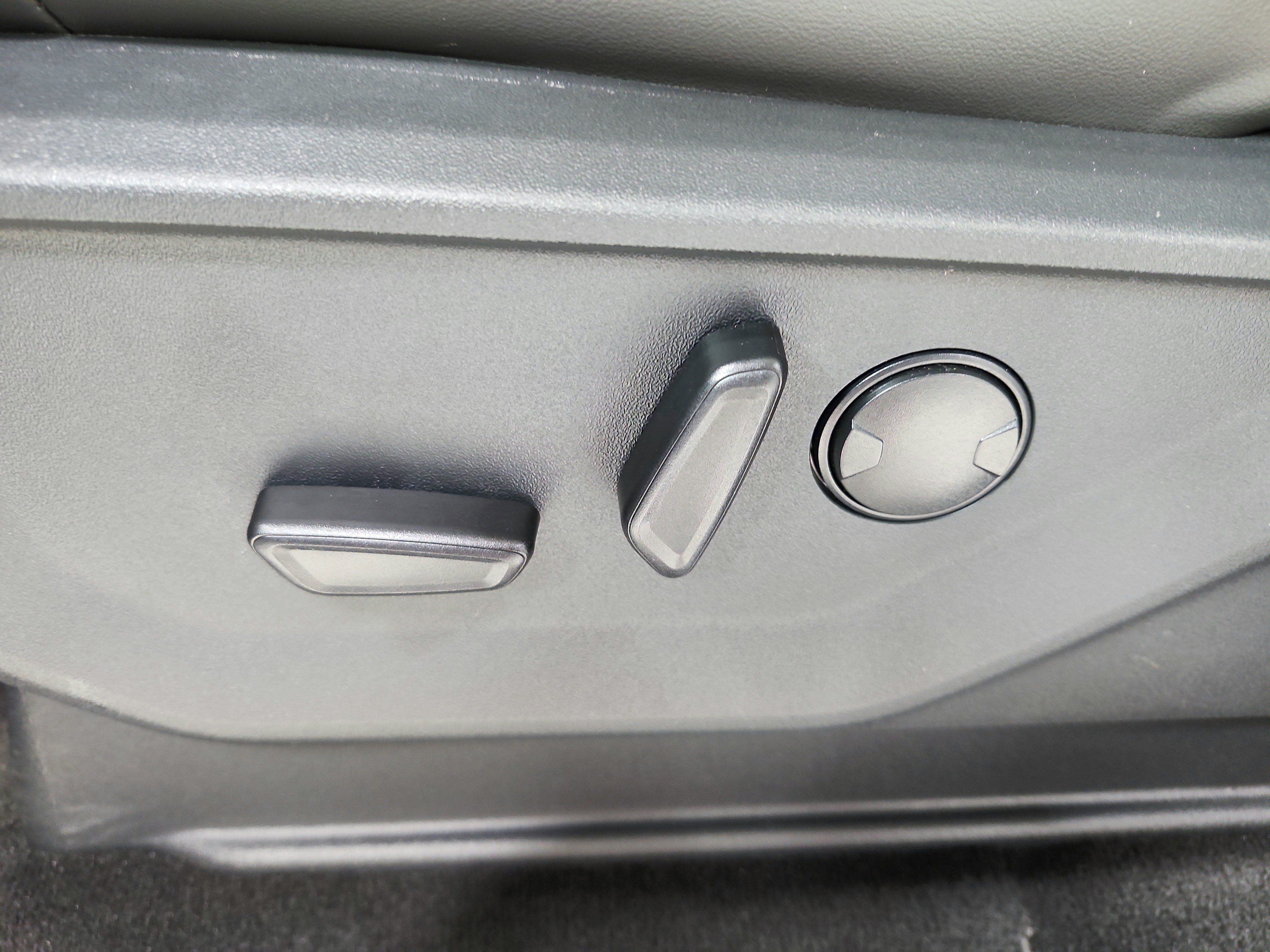 Used 2025 Ford Expedition Active AWD/4WD image 21