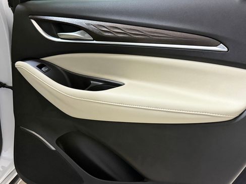 Used 2023 Buick Enclave Avenir image 46