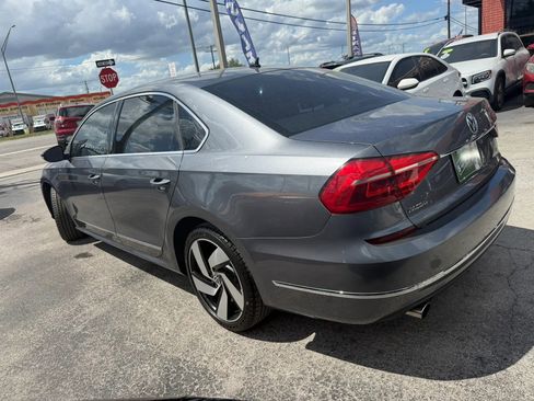 Used 2016 Volkswagen Passat 1.8T S FWD image 6
