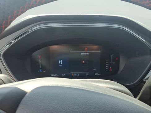 Used 2023 Ford Escape ST-Line w/ Cold Weather Package FWD image 17