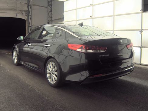 Used 2018 Kia Optima LX w/ 17" Alloy Wheels Package image 6