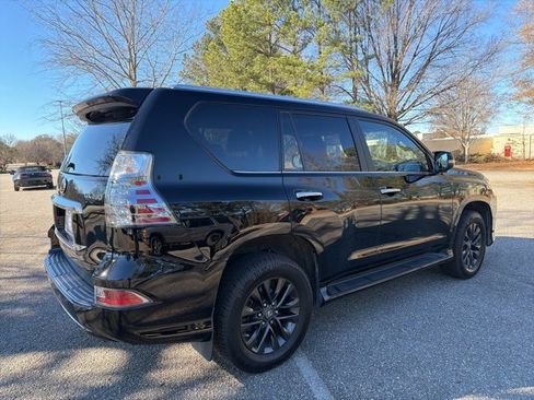 Used 2023 Lexus GX 460 Premium image 6