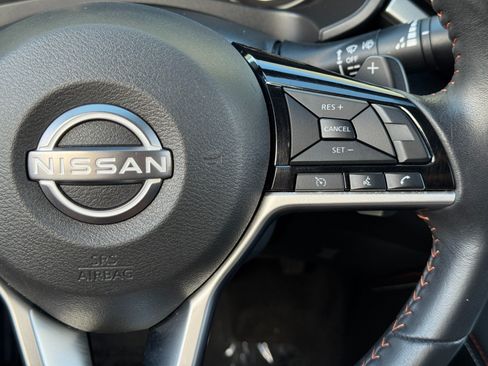 Used 2024 Nissan Altima 2.5 SR w/ SR Premium Package FWD image 21