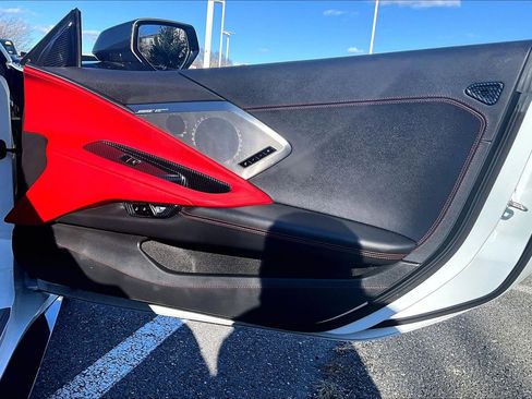 Used 2021 Chevrolet Corvette Stingray Preferred Conv w/ Z51 Performance Package image 21