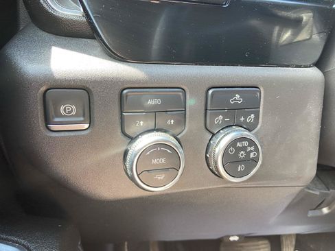 Used 2024 GMC Sierra 1500 Elevation AWD/4WD image 27