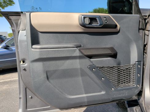 Used 2024 Ford Bronco Wildtrak AWD/4WD image 30