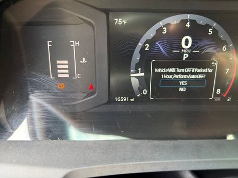 Used 2025 Toyota Tacoma SR AWD/4WD image 19