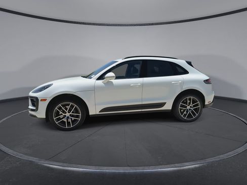 Certified 2023 Porsche Macan Turbo AWD/4WD image 5