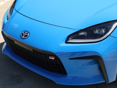 Used 2023 Toyota GR86 Premium image 37