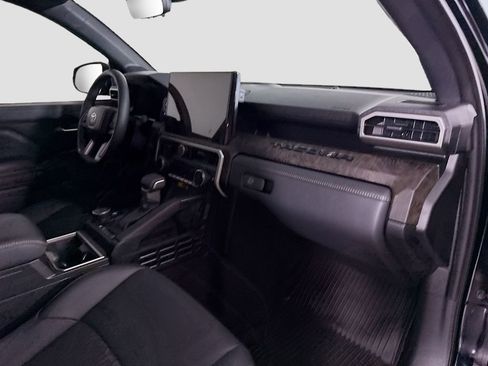 Certified 2024 Toyota Tacoma Limited w/ Limited Package (LT) AWD/4WD image 18