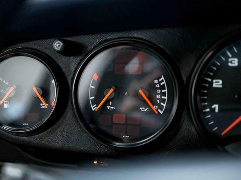 Used 1997 Porsche 911 Carrera RWD image 69