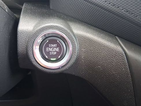 Used 2023 Chevrolet TrailBlazer LT FWD image 27