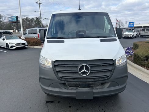 New 2025 Mercedes-Benz Sprinter 2500 image 3