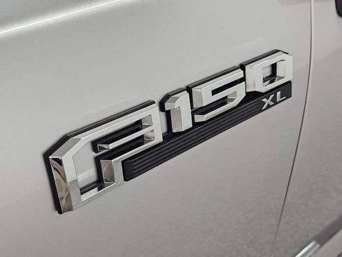 Used 2017 Ford F150 XL w/ Equipment Group 101A Mid AWD/4WD image 29