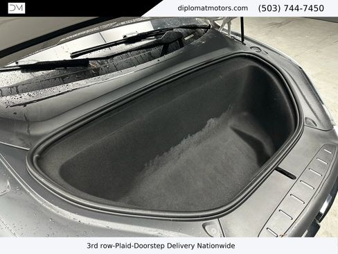 Used 2022 Tesla Model X Plaid image 43