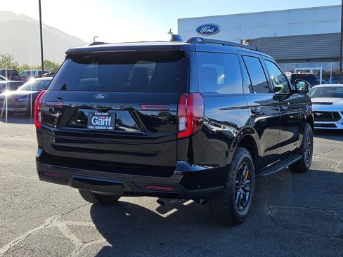 Used 2025 Ford Expedition Tremor AWD/4WD image 4
