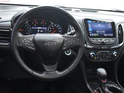 Used 2022 Chevrolet Equinox RS w/ RS Leather Package image 20