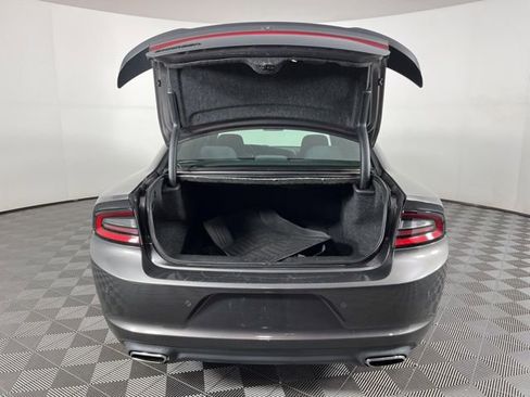 Used 2018 Dodge Charger SXT w/ Blacktop Package image 44