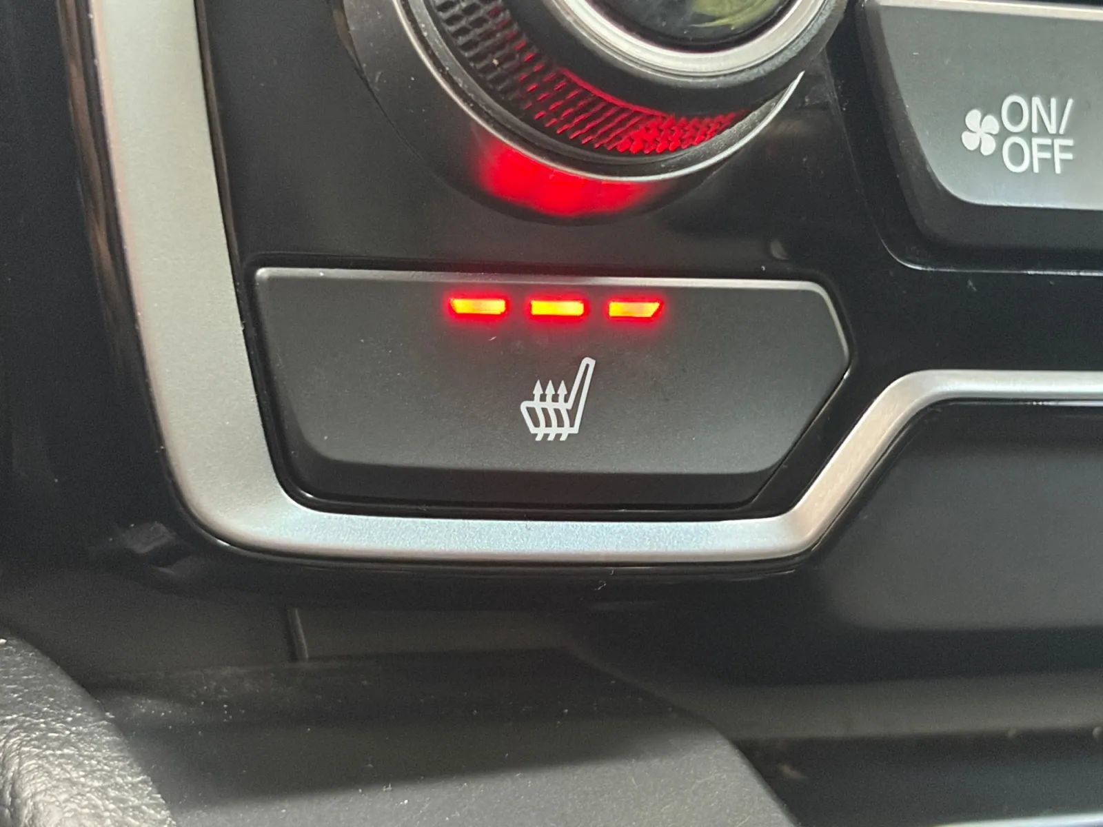 Used 2019 Honda CR-V EX image 24