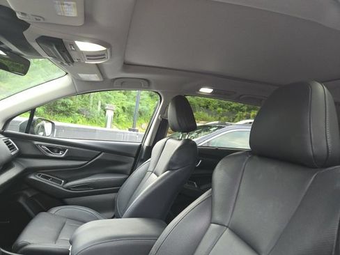 Used 2023 Subaru Ascent Limited w/ Technology Package AWD/4WD image 3