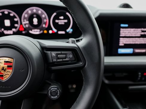 Certified 2024 Porsche Cayenne S image 16