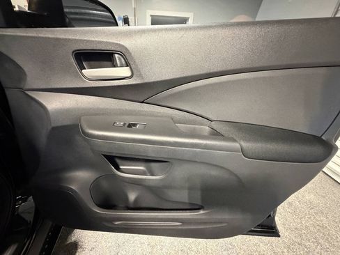 Used 2013 Honda CR-V LX image 21