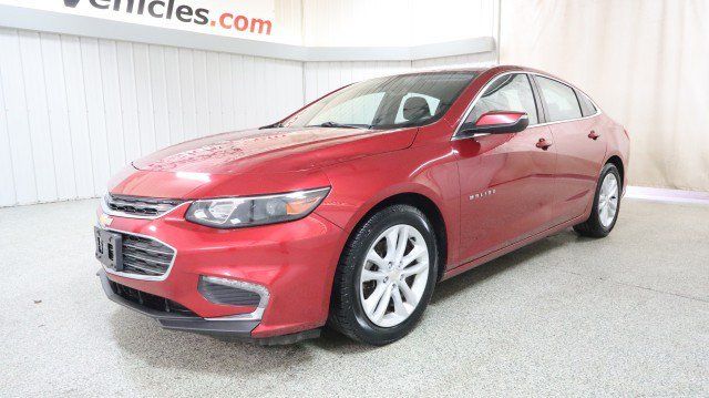 Used 2016 Chevrolet Malibu LT FWD image 2