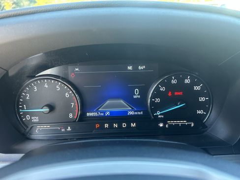 Used 2021 Ford Explorer XLT w/ Equipment Group 202A image 23