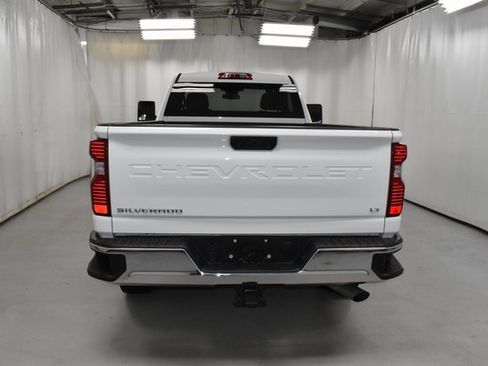 Used 2024 Chevrolet Silverado 2500 LT w/ Snow Plow Prep/Camper Package image 6
