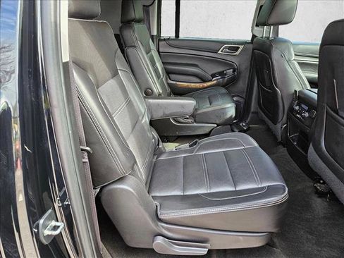 Used 2015 GMC Yukon XL Denali w/ Premium Package image 20